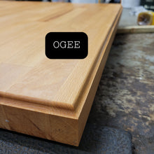 Load image into Gallery viewer, Custom Solid Oak Coffee Table
